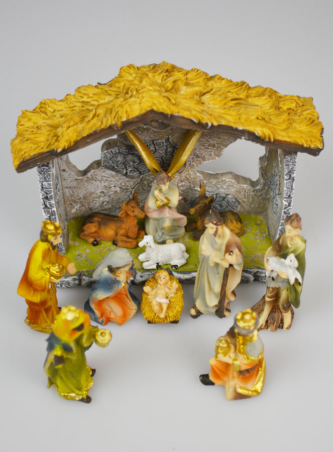 Crèche de Noël 11 Santons & Cabane - 5cm (pic 2)