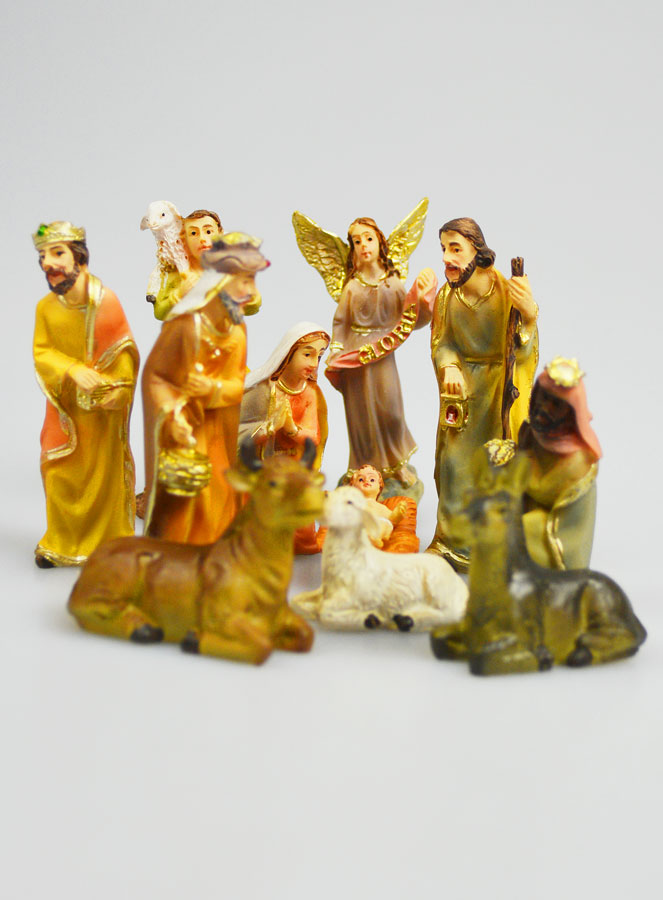 Crèche de Noël 11 Santons - 5cm (pic 1)