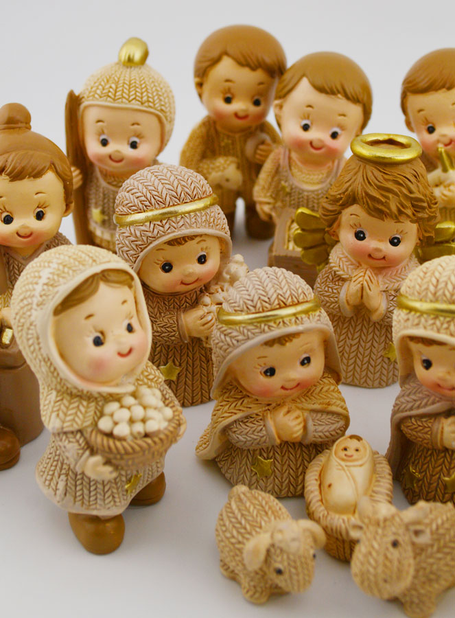 Crèche de Noël Enfantine 18 Santons - 5cm (pic 3)