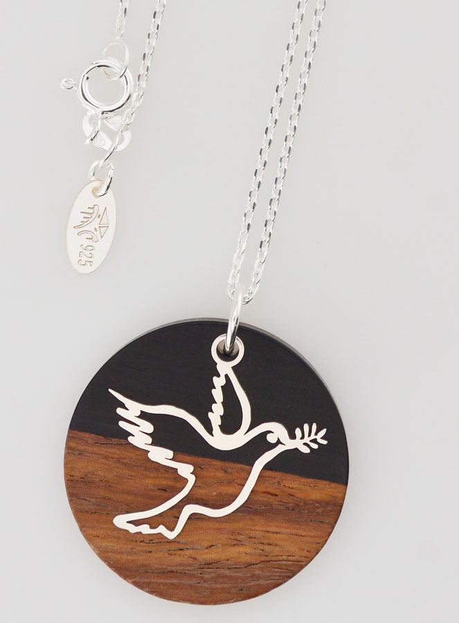 Collier en Argent - Pendentif Bois Résine & Colombe de la Paix (pic 4)