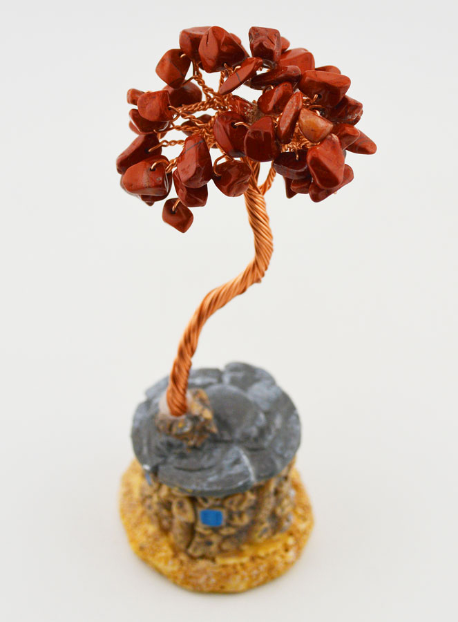 Arbre de vie Jaspe Rouge & Cabane - 14cm (pic 3)