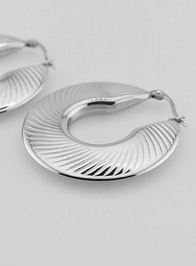 Boucles d'Oreilles Créoles Modernes Striées 4cm - Inox Argent (pic 4)