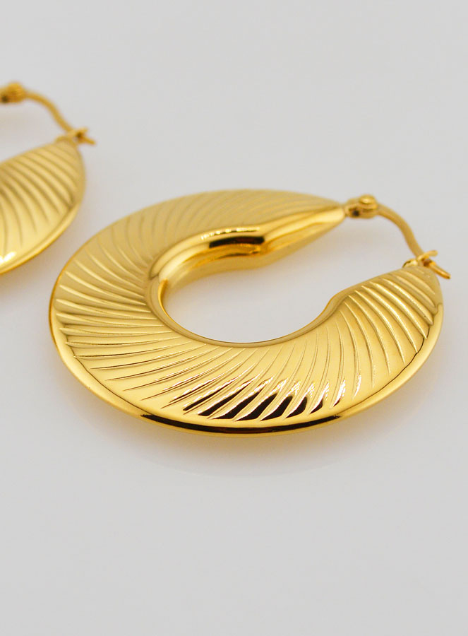Boucles d'Oreilles Créoles Modernes Striées 4cm - Inox Or (pic 4)