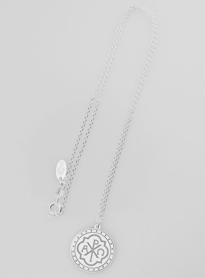 Collier Religieux Monogramme du Christ Gravé - 20mm (pic 2)