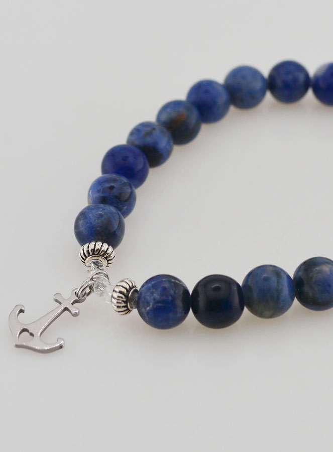 Bracelet en Sodalite 8mm & Pampille Ancre (pic 3)