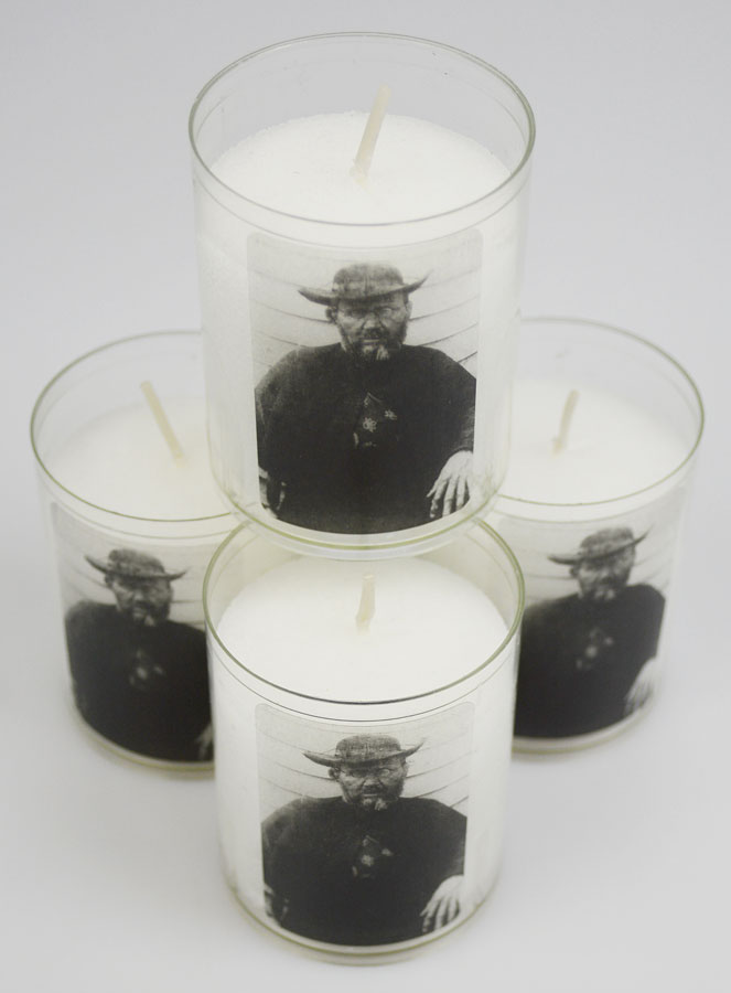 Lot de 4 Bougies Veilleuses Père Damien (pic 2)