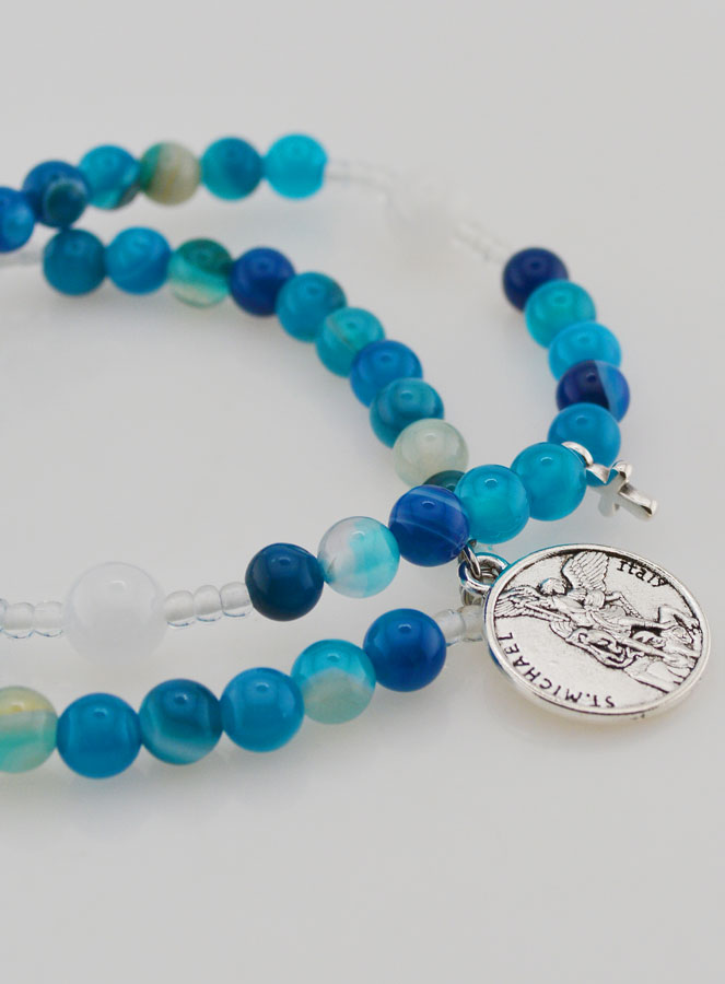 Chapelet en Pierre Naturelle d'Agate Bleue - Saint Michel (pic 4)