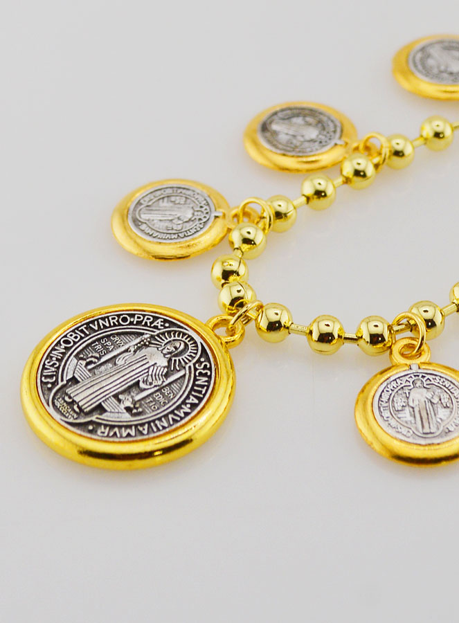 Collier Religieux Protection de Saint Benoît (pic 1)
