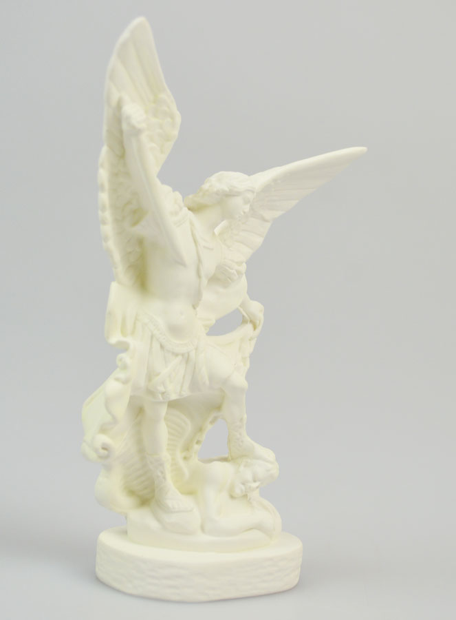 Statue de Saint Michel en Résine Phosphorescente - 12cm (pic 3)