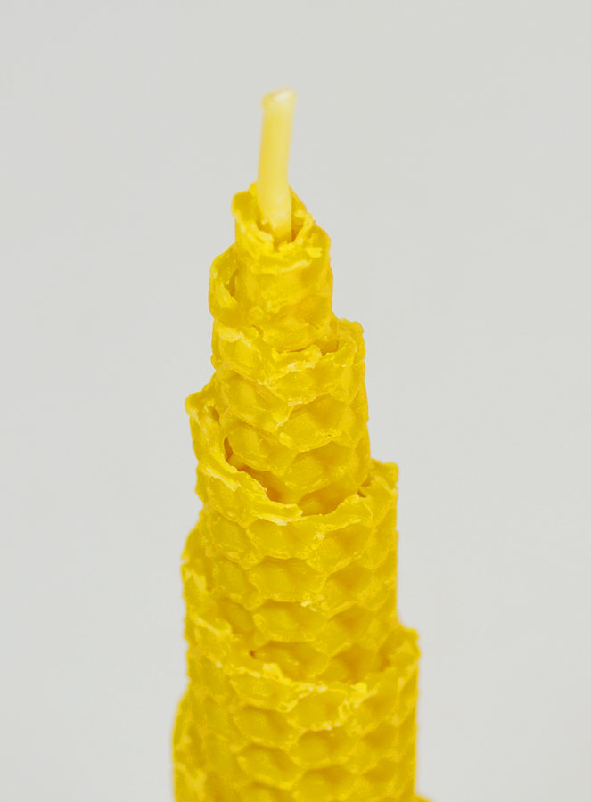 Bougie de Décoration Cône 100% Cire d'Abeille - 15cm (pic 4)