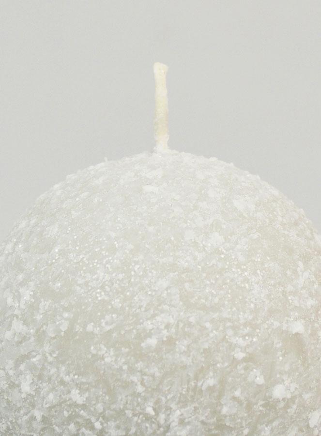 Bougie de Noël Boule Givrée 8cm - Argent (pic 3)