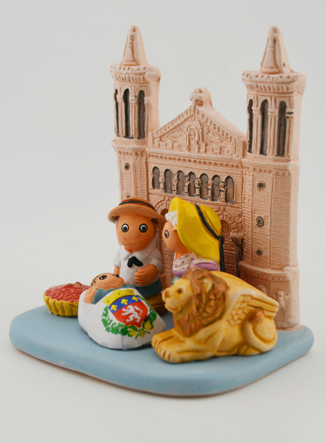 Crèche de Noël du Monde - Basilique de Fourvière (pic 4)