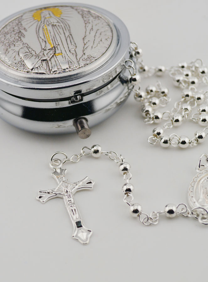 Chapelet & Boîte de Lourdes (pic 4)
