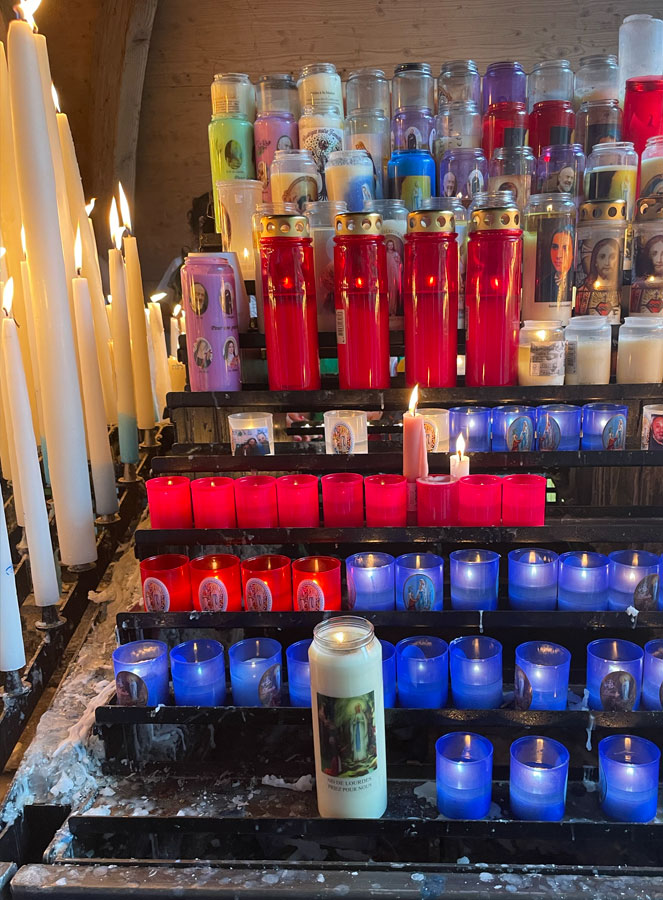 Bougie allumée à la Grotte avec votre Prière (pic 3)