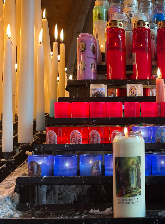 Bougie allumée à la Grotte avec votre Prière (pic 4)