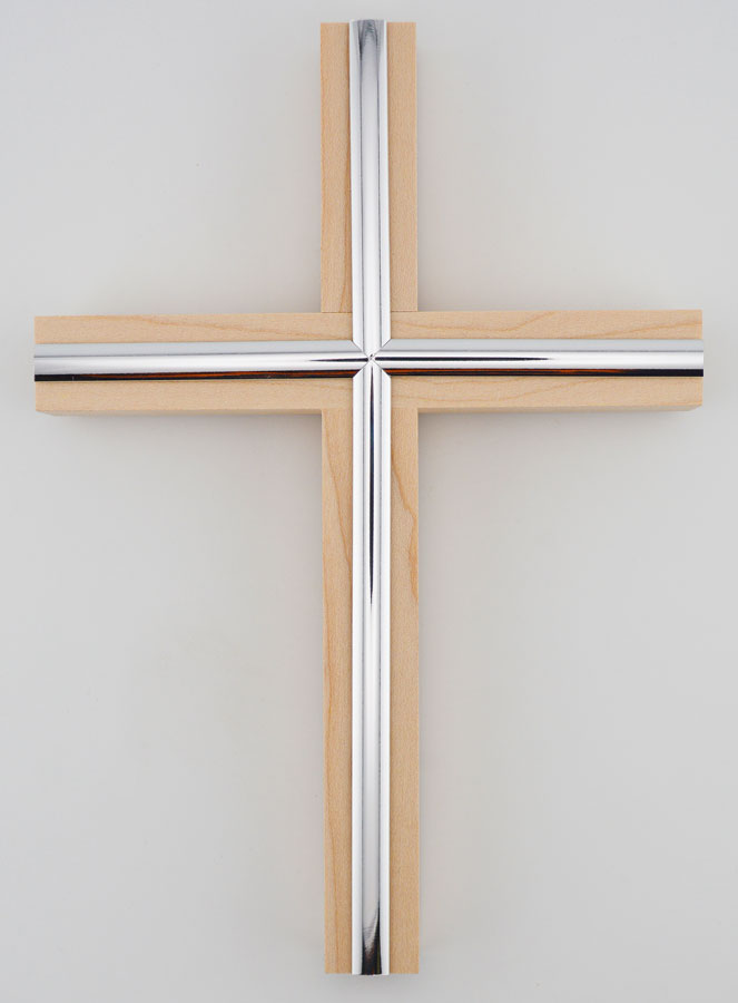 Crucifix Érable Finition Argentée - 20cm (pic 1)