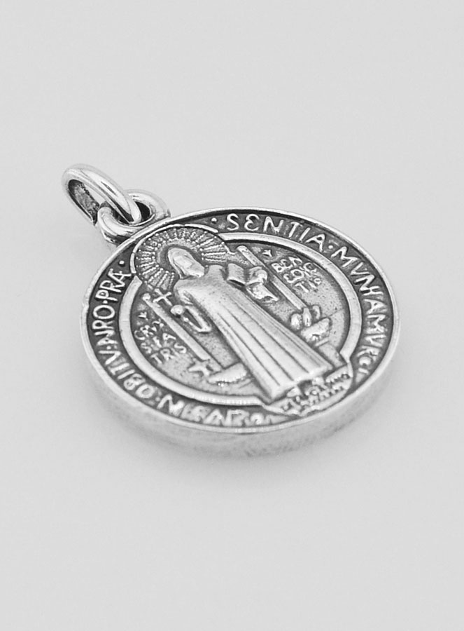 Médaille de Saint Benoît en Argent Plaqué - 10mm (pic 3)