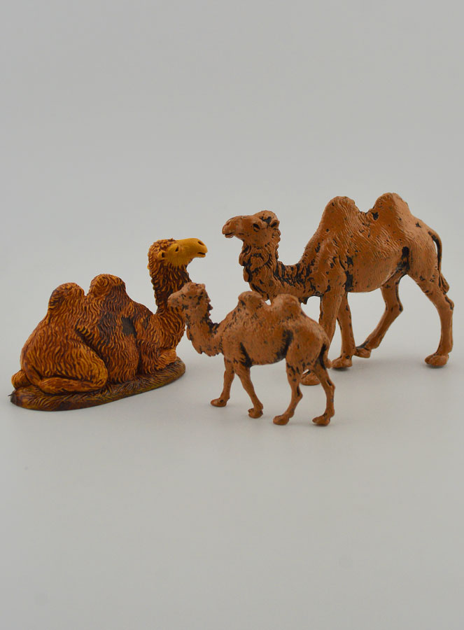 Santons Famille de Chameaux - 6 cm (pic 1)
