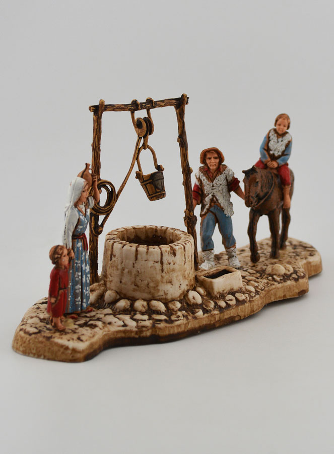 Santon Scène du Puits - 6 cm (pic 3)