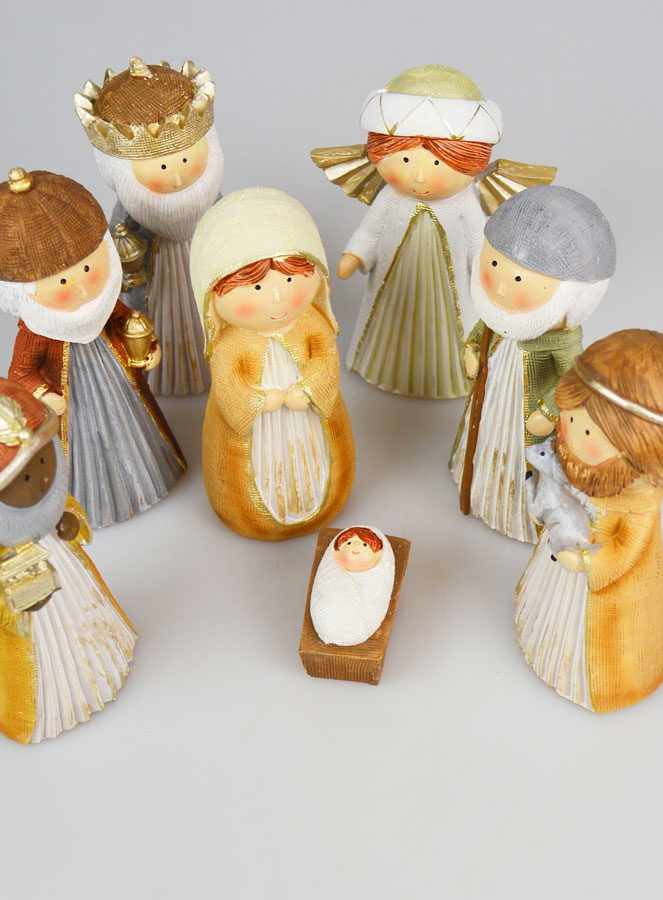 Crèche de Noël 8 Santons - 12cm (pic 2)