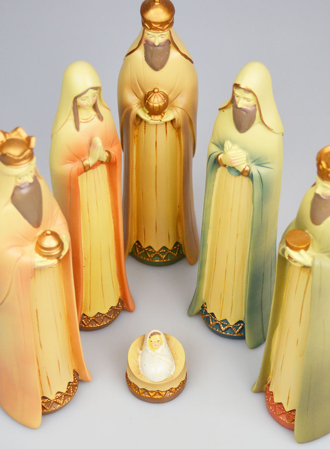 Crèche de Noël 6 Santons Effet Bois - 24cm (pic 2)