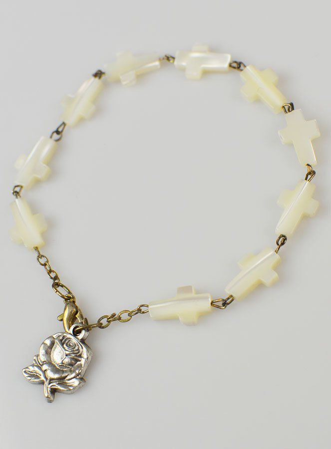 Bracelet Dizainier Croix en Nacre Véritable (pic 2)