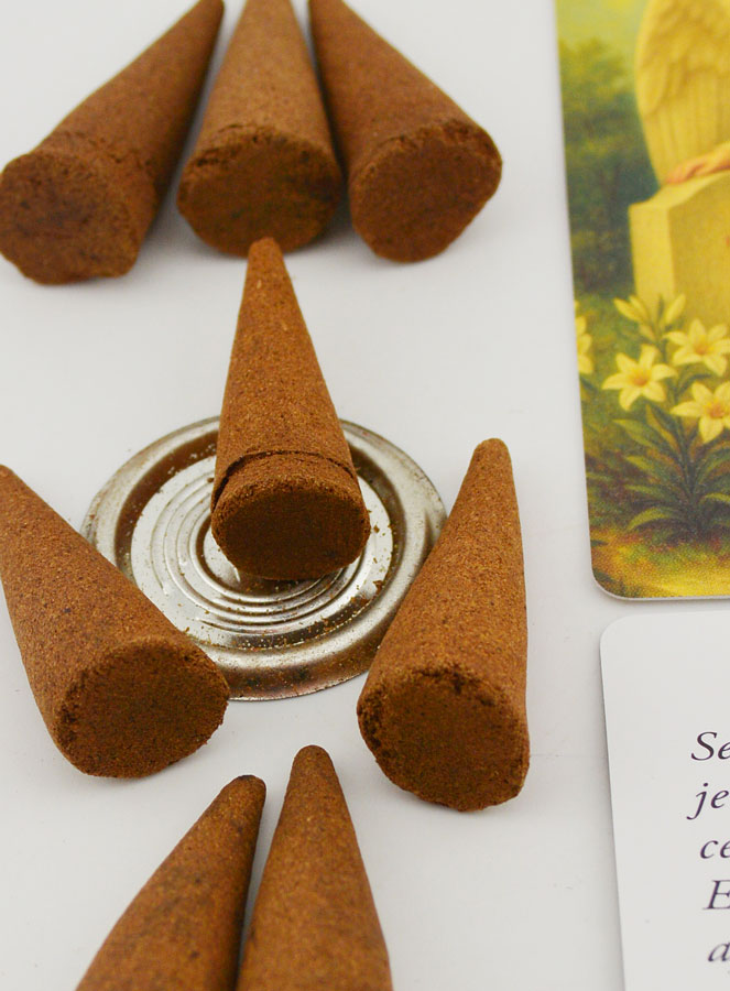 Encens de Prière pour nos Défunts en Cones (pic 2)