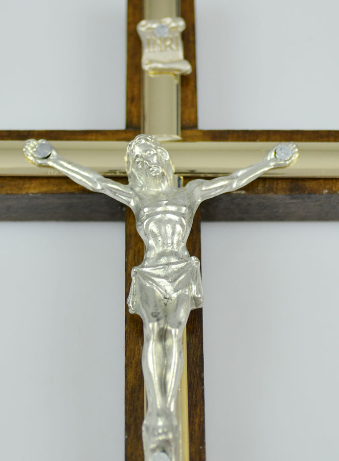 Crucifix en Bois 2 Tons et Christ en Bronze (pic 3)