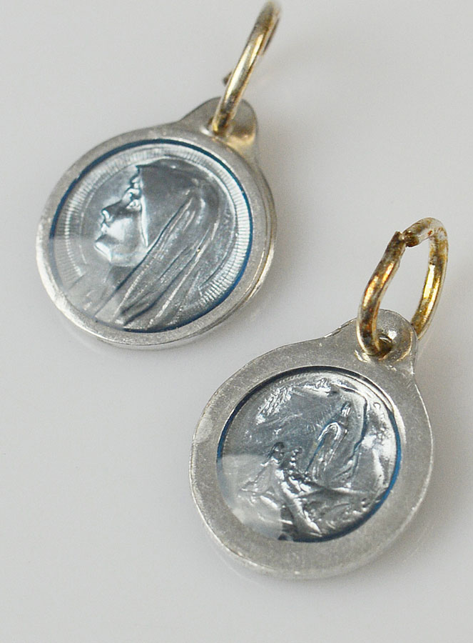 Médaille Vierge Marie 11mm - Couleur Parme (pic 4)