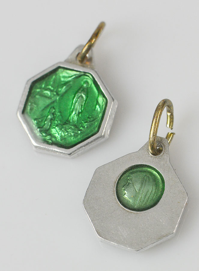 Médaille Notre Dame de Lourdes 11mm - Verte (pic 4)