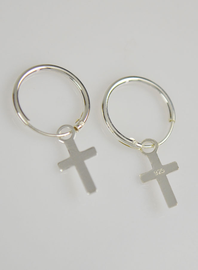 Boucles d'Oreilles Créoles Croix de Jésus en Argent (pic 3)