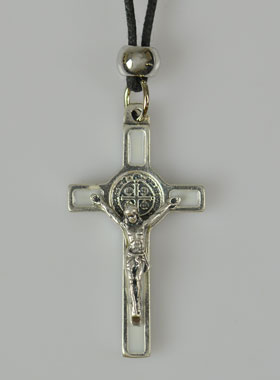Pendentif Croix de Saint Benoit Métal - Blanc - 4cm (pic 1)