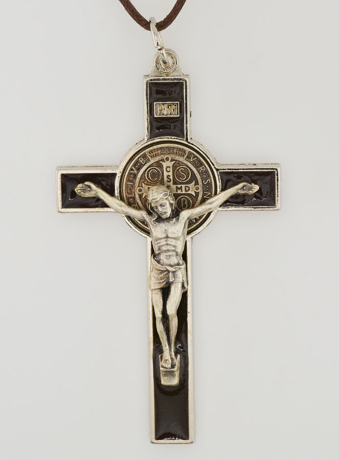 Pendentif Croix de Saint Benoit - Marron - 8cm (pic 1)