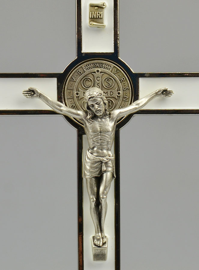 Crucifix Croix de Saint Benoit sur Socle - 20cm - Métal Blanc (pic 3)