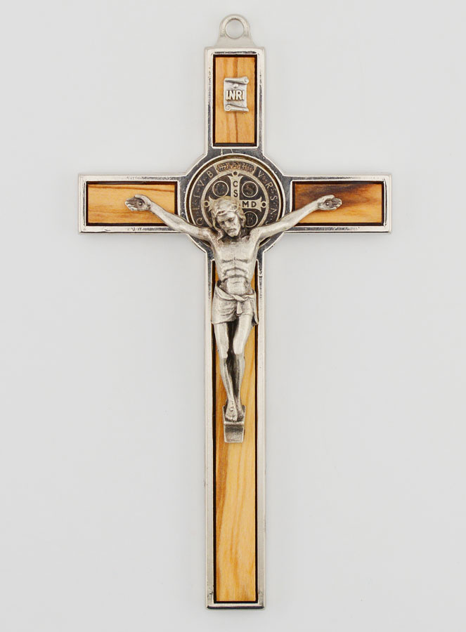 Croix de Saint Benoit en Bois d'Olivier - 12cm (pic 1)