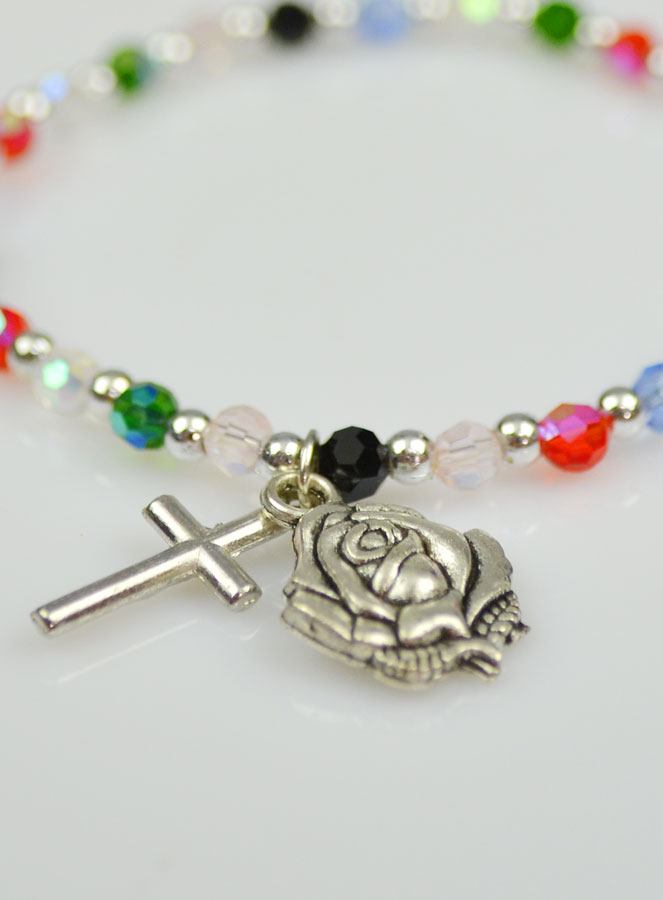 Bracelet Religieux Enfant Perles et Médailles de Lourdes (pic 4)