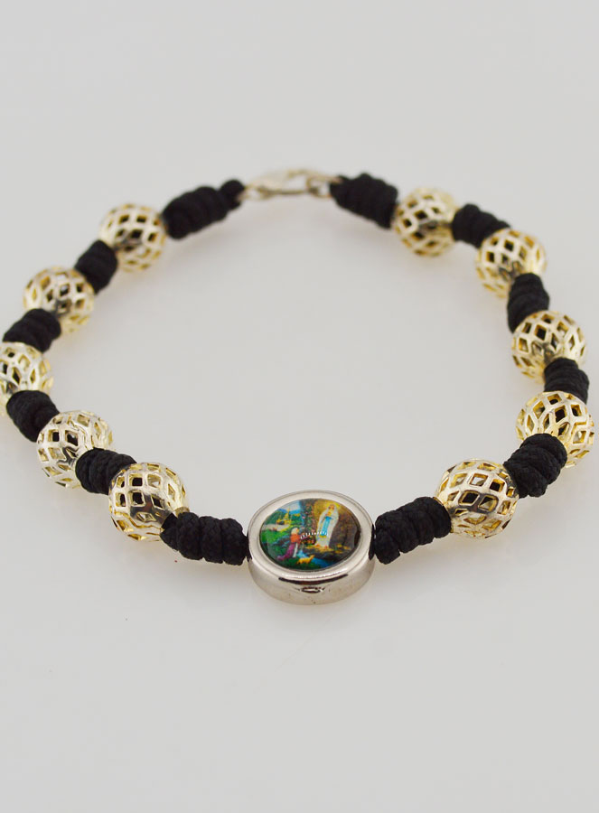 Bracelet Dizainier Perles Ajourées et Médaille de Lourdes (pic 2)