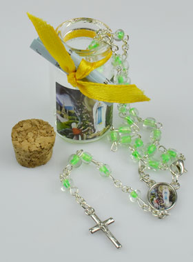 Chapelet Enfant en Perles de Cristal Vert - Coffret cadeau (pic 1)