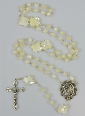 Chapelet Enfant en Perles de Nacre (pic 1)