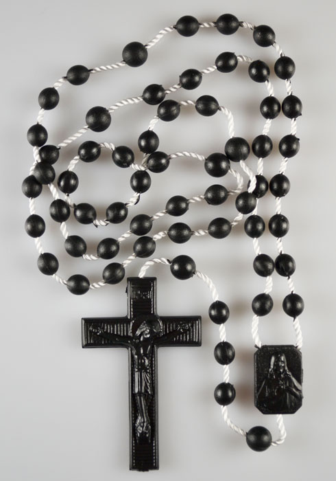 Chapelet Noir Plastique (pic 2)