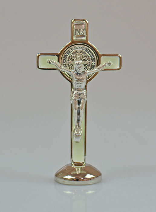 Croix de Saint Benoît Argenté sur Socle - Fluo (pic 2)