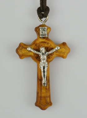 Croix de Saint Benoît en Bois d'Olivier + Cordon (pic 1)
