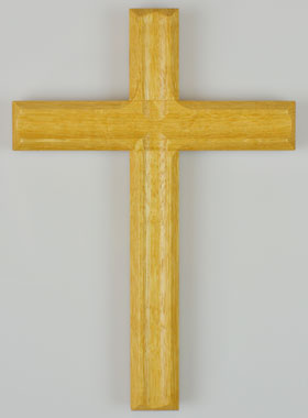 Croix en Bois Artisanale et Sculptée - 17 cm (pic 1)