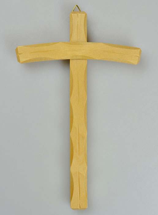 Croix en Bois Clair Artisanale Sculptée - 18 cm (pic 2)