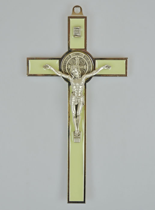 Croix de Saint Benoit 20cm - Métal Fluo (pic 2)
