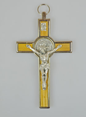 Croix de Saint Benoit en Bois d'Olivier - 12cm (pic 1)