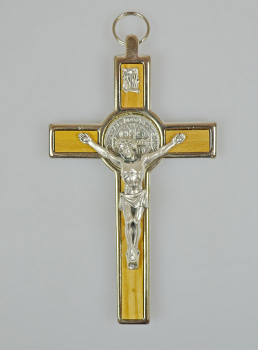 Croix de Saint Benoit en Bois d'Olivier - 12cm (pic 2)