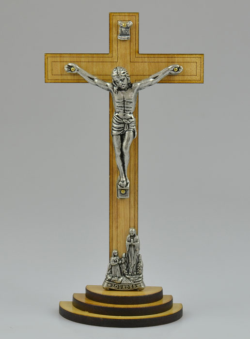 Crucifix en Bois Clair et Christ Style Bronze 18 cm (pic 2)