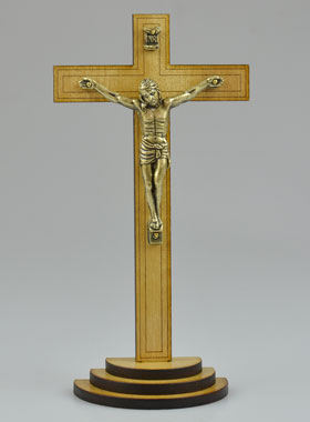 Crucifix en bois et Christ Style Bronze - 16 cm (pic 1)