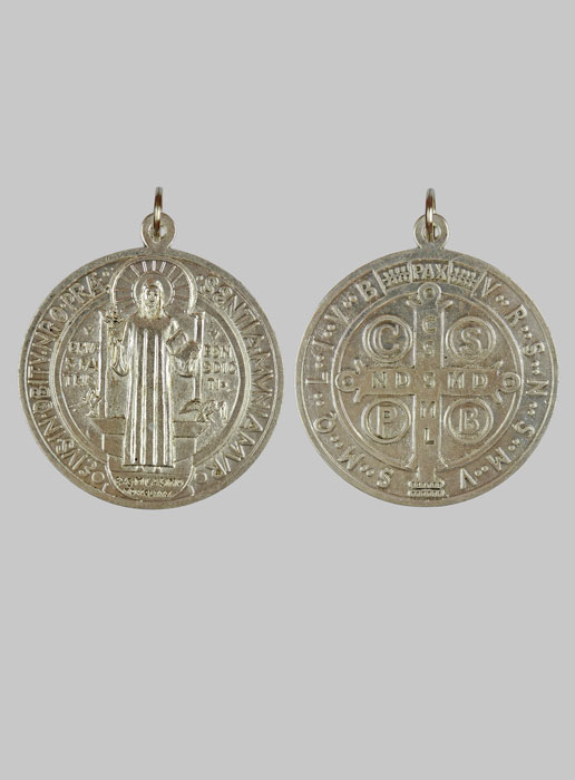 Grande Médaille de Saint Benoît Murale - Métal 10cm (pic 2)